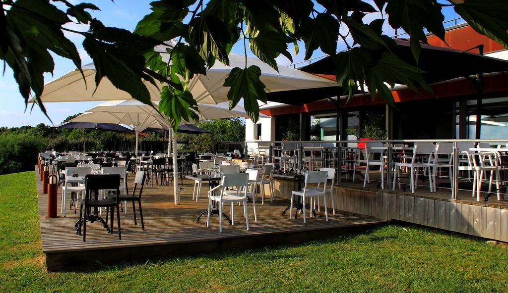 La Ferme Ostalapia Bed & Breakfast Ahetze Bagian luar foto